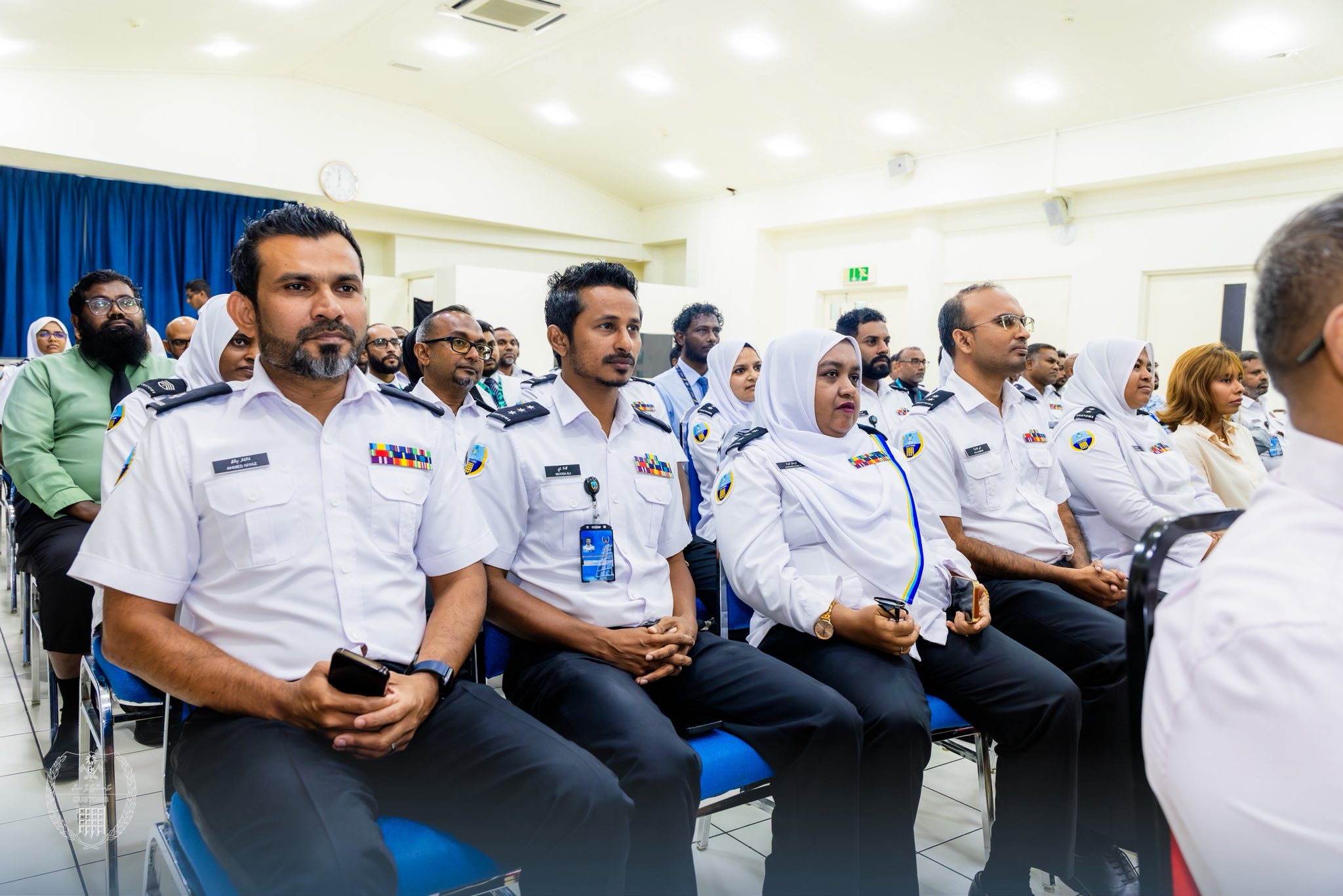 މިލިއަން ރުފިޔާގެ ޑްރަގް އެތެރެކުރަން އުޅެނިކޮށް އަތުލައިގެންފި