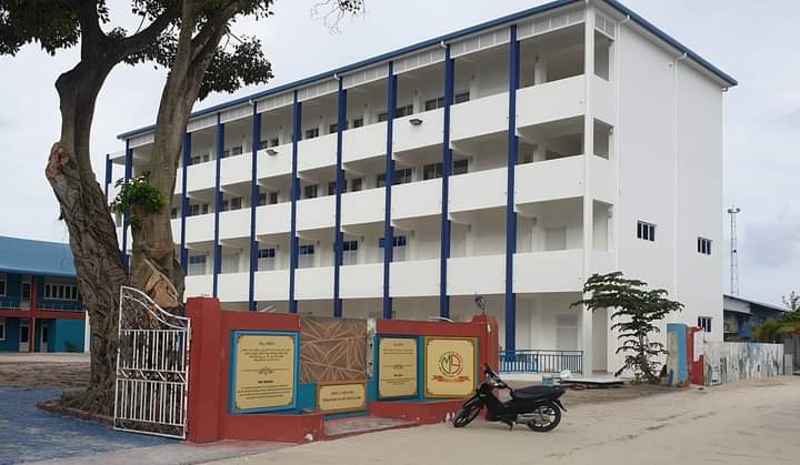 ރ. އަތޮޅުގެ ދެ ސްކޫލަކަށް ޕްރިންސިޕަލުން ހޯދަނީ