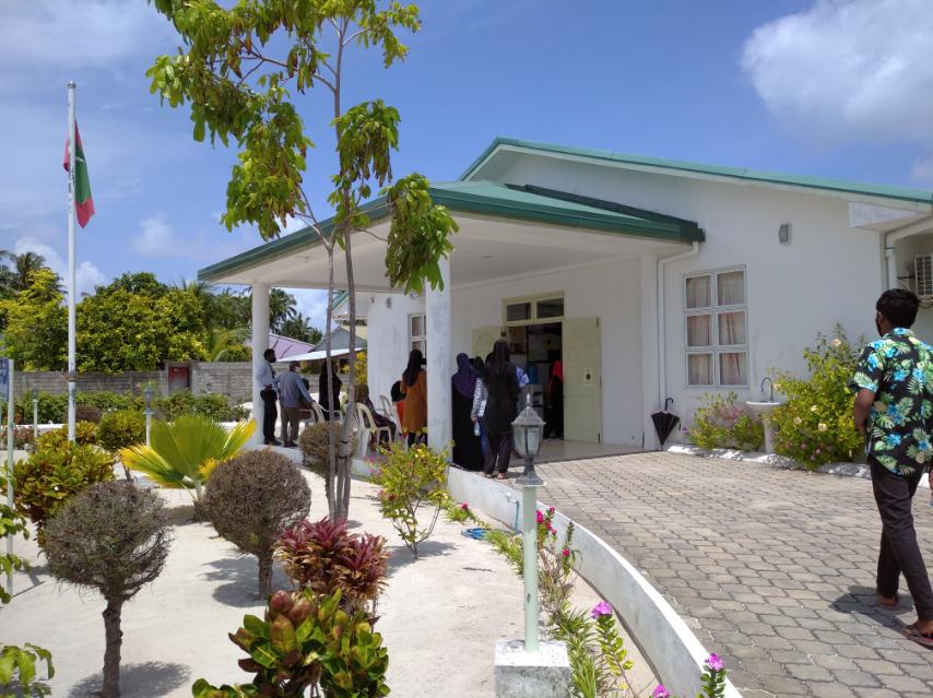 ވާދޫ ސްކޫލްގެ ވެކްސިން ޖެހޭ އުމުރުފުރައިގެ ހުރިހާ ކުދިން ފައިޒާ ފެކްސިން ޖަހައިފި