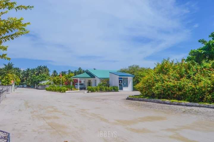 ވާދޫ ޞިއްޙީ މަރުކަޒުން ނަގާ ސާމްޕަލްތައް އަލިފުށީ ޞިއްޙީމަރުކަޒަށް ގެންގޮސްދޭނެ ފަރާތެއް ހޯދަނީ