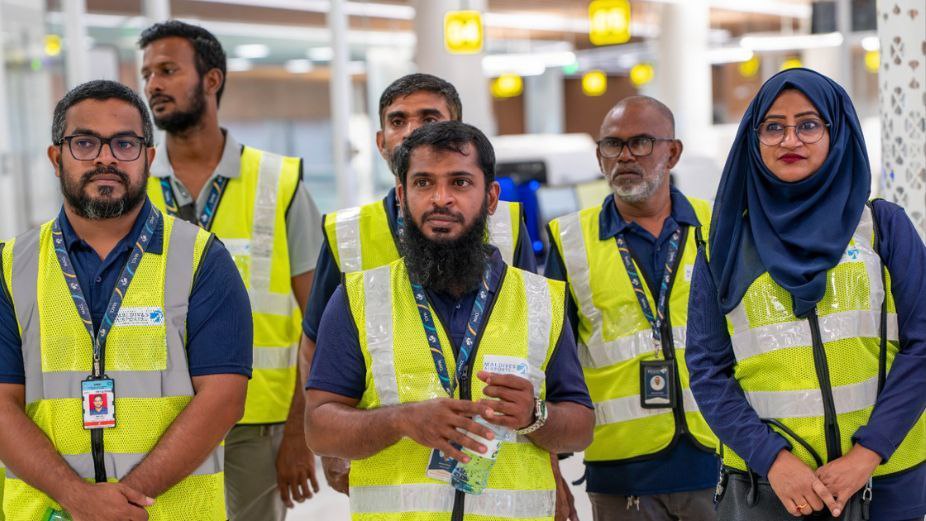 ދުވަސްތަކެއް ވަންދެން ނުދީ ހިފެހެއްޓުމަށް ފަހު އެމްއޭސީއެލްގެ މުވައްޒަފުންނަށް ބޯނަސް ޖަމާކުރަން ފަށައިފި
