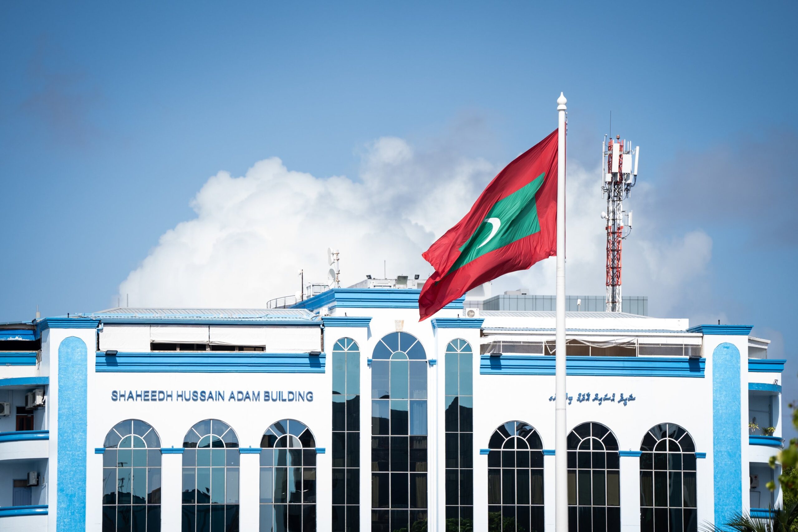 15 އަހަރުގެ ކުއްޖަކު ދުއްވި ސައިކަލެއް އެކްސިޑެންޓްވެއްޖެ