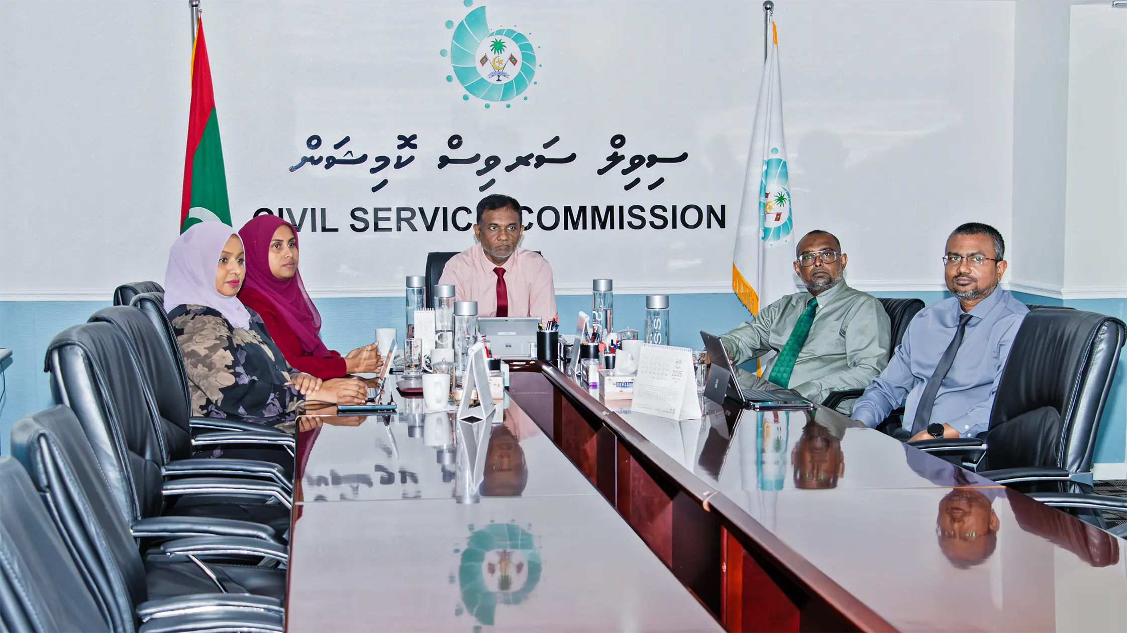 މިއަދުން ފެށިގެން ސިވިލް ސާވަންޓުންގެ މުސާރަ ބޮޑުވާނެ!
