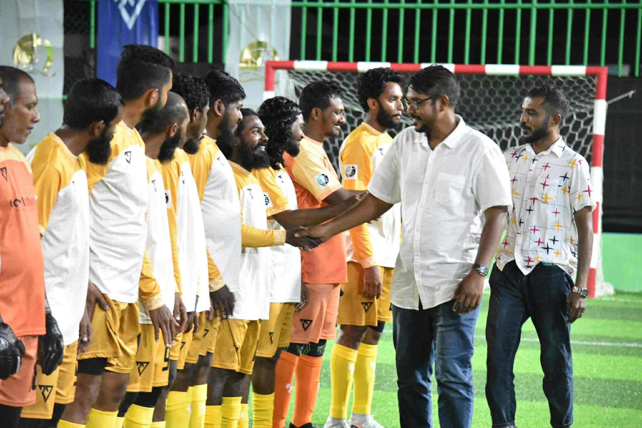 ވާދޫއަކީ ހިތްވަރުހުރި ނަމޫނާ ރަށެއްކަން ސާބިތުކޮށްދީ ރ. ވާދޫ އެފްސީ އެތައް ބައެއްގެ ލޯބި ހޯދައިފި: ރ. އަތޮޅު ރައީސް ނާޞިފް